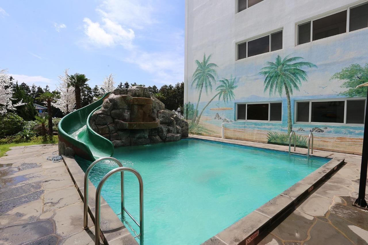 The Seri Resort Seogwipo Bagian luar foto