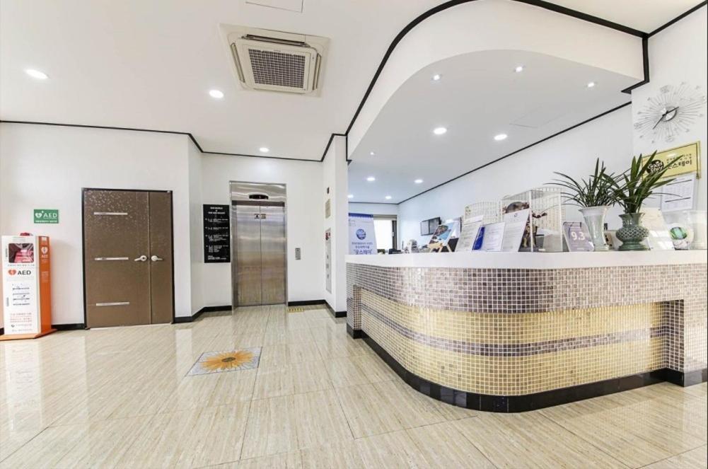 The Seri Resort Seogwipo Bagian luar foto