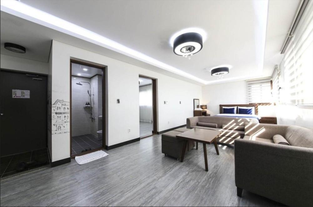 The Seri Resort Seogwipo Bagian luar foto