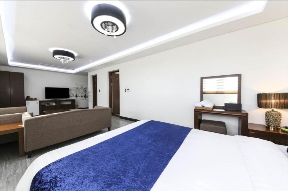 The Seri Resort Seogwipo Bagian luar foto